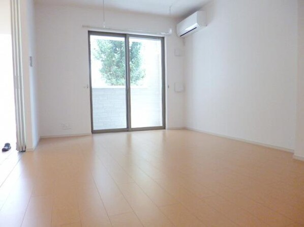 ミリオーネBの物件内観写真